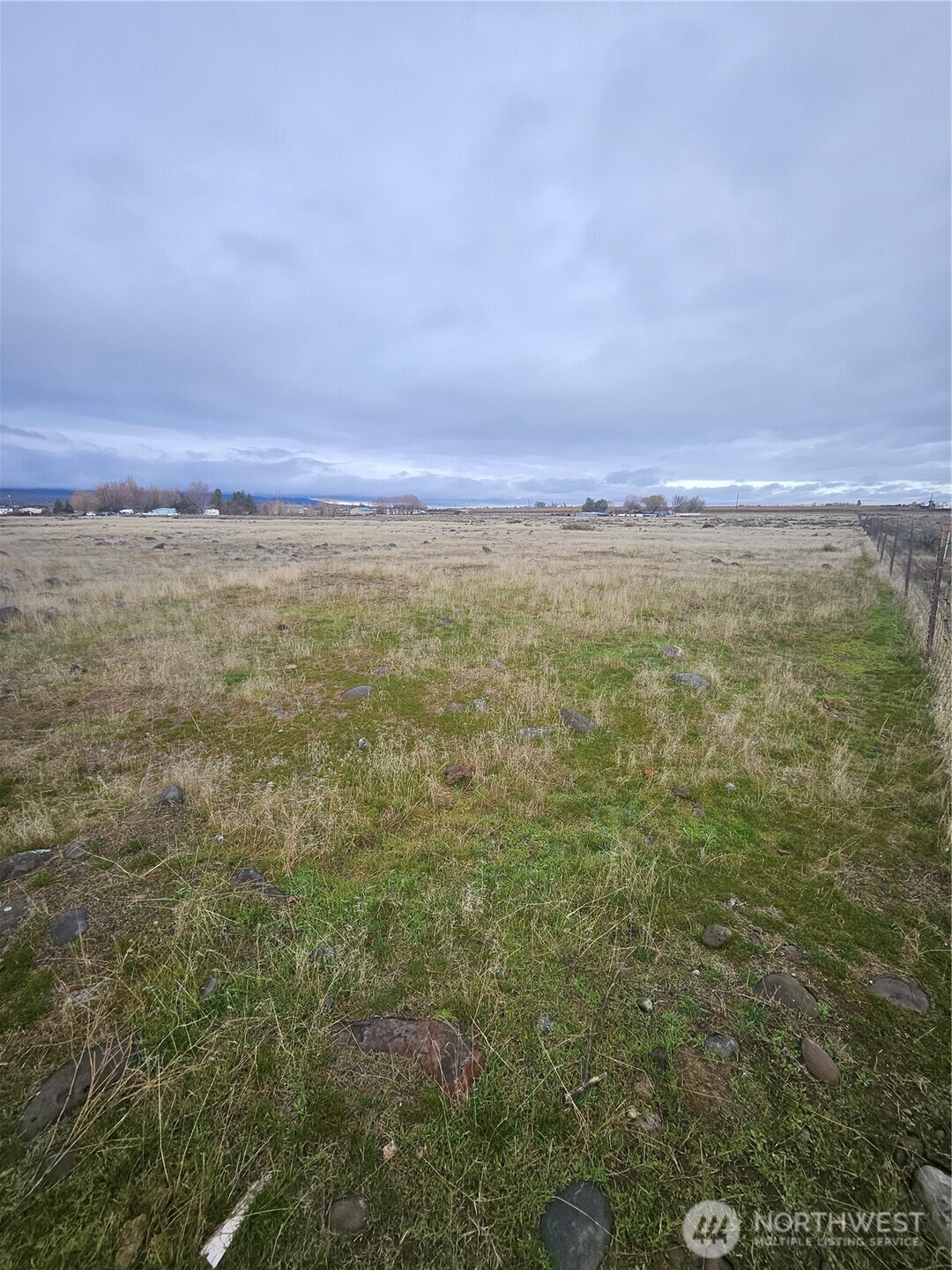 9312 NW Road H , Ephrata, WA 98823