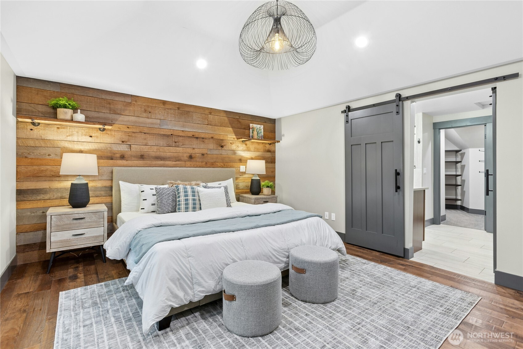 25711 SE 31st Place , Sammamish, WA 98075
