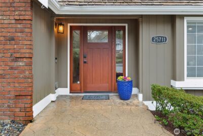 25711 SE 31st Place , Sammamish, WA 98075 - Photo 3