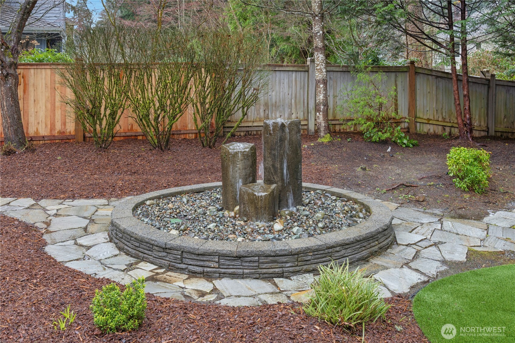 25711 SE 31st Place , Sammamish, WA 98075