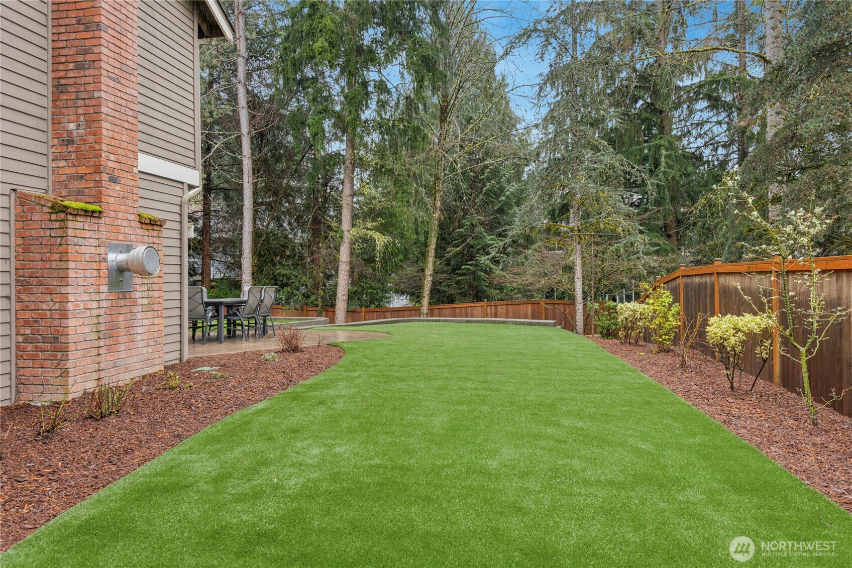 25711 SE 31st Place , Sammamish, WA 98075