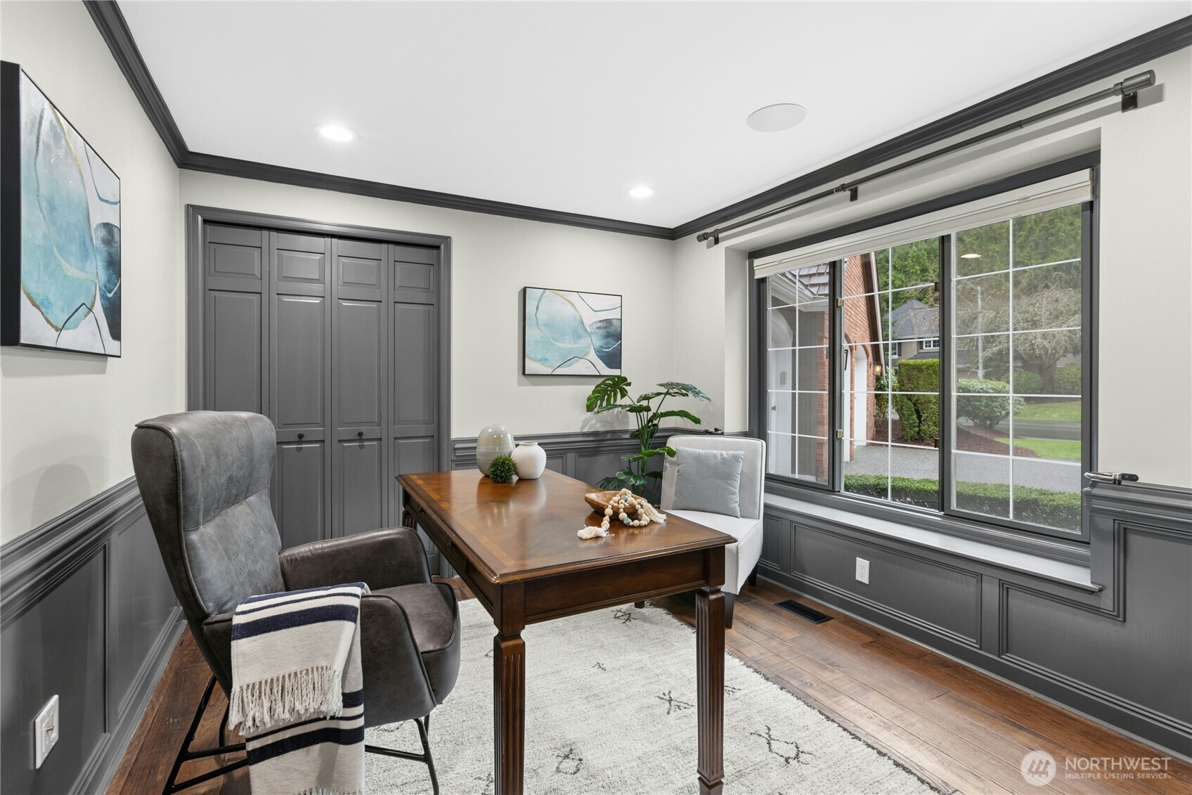 25711 SE 31st Place , Sammamish, WA 98075