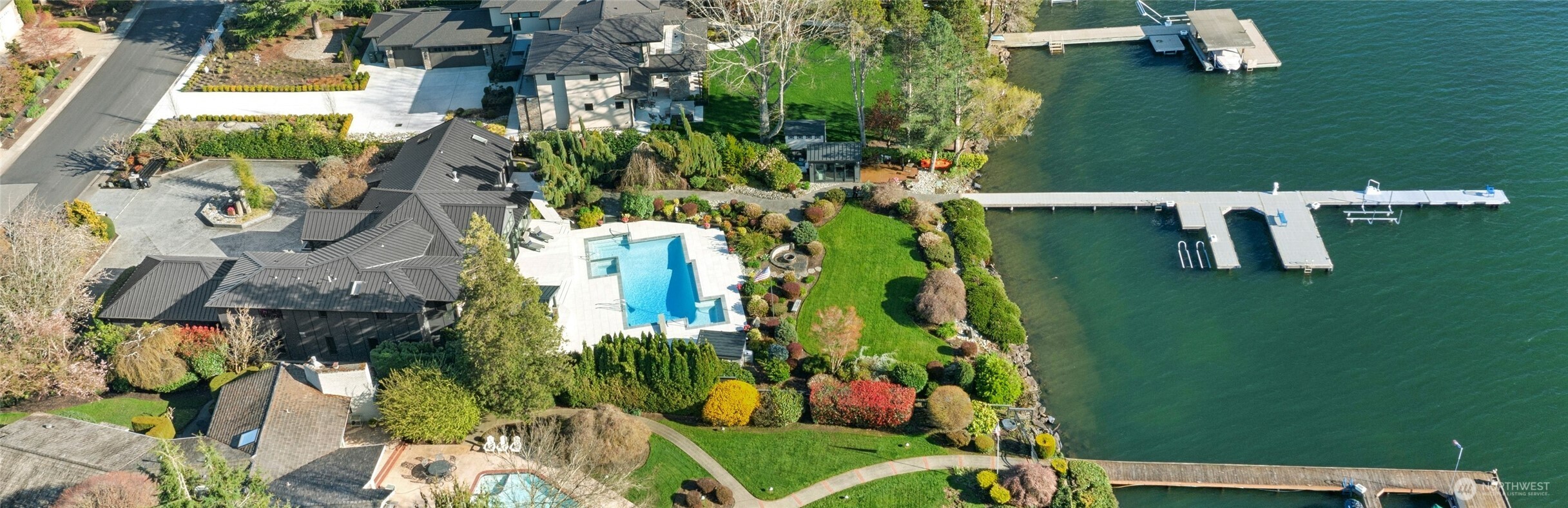 70 Cascade Ky , Bellevue, WA 98006