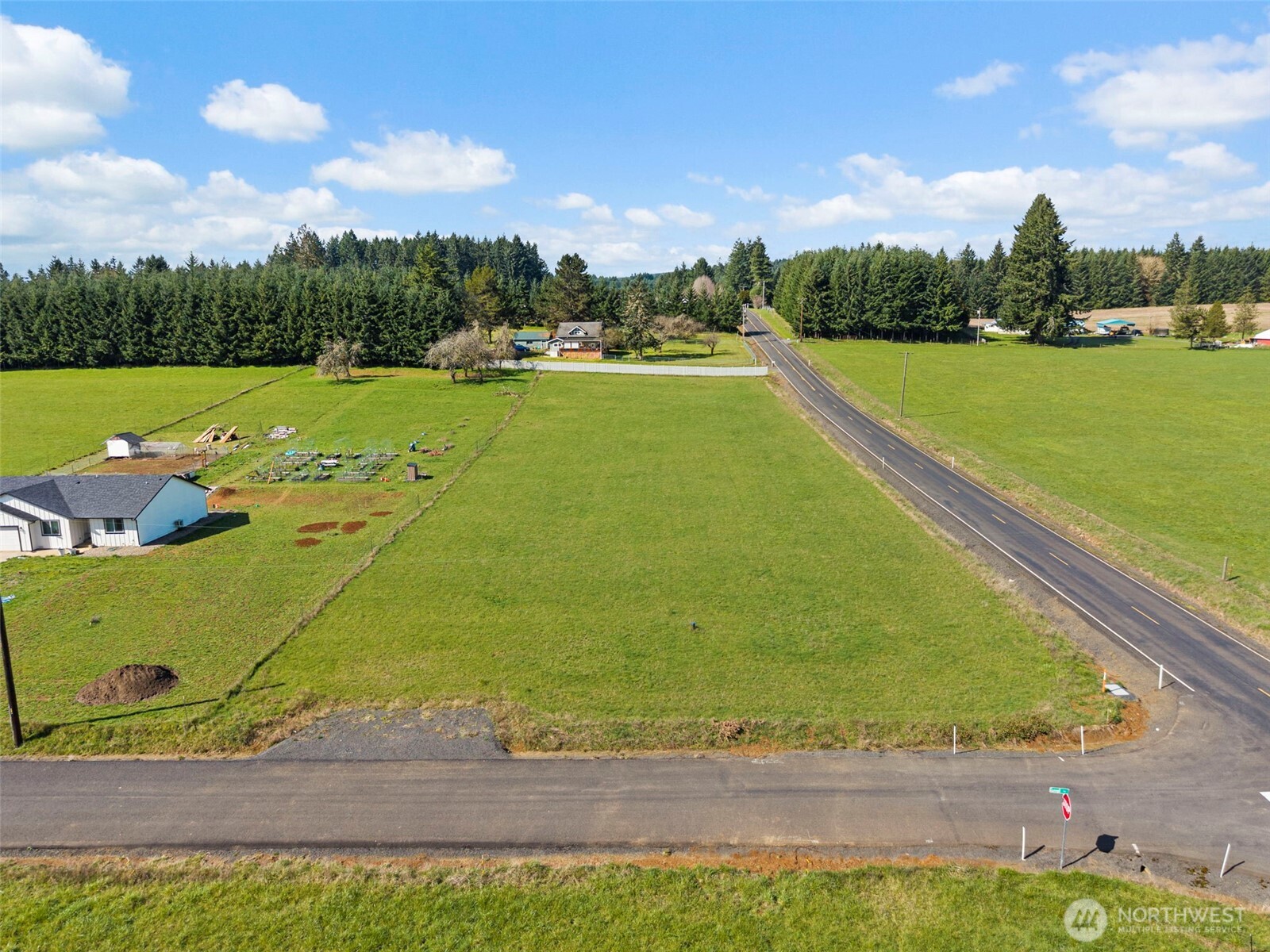 104 Gunnell Road , Winlock, WA 98596