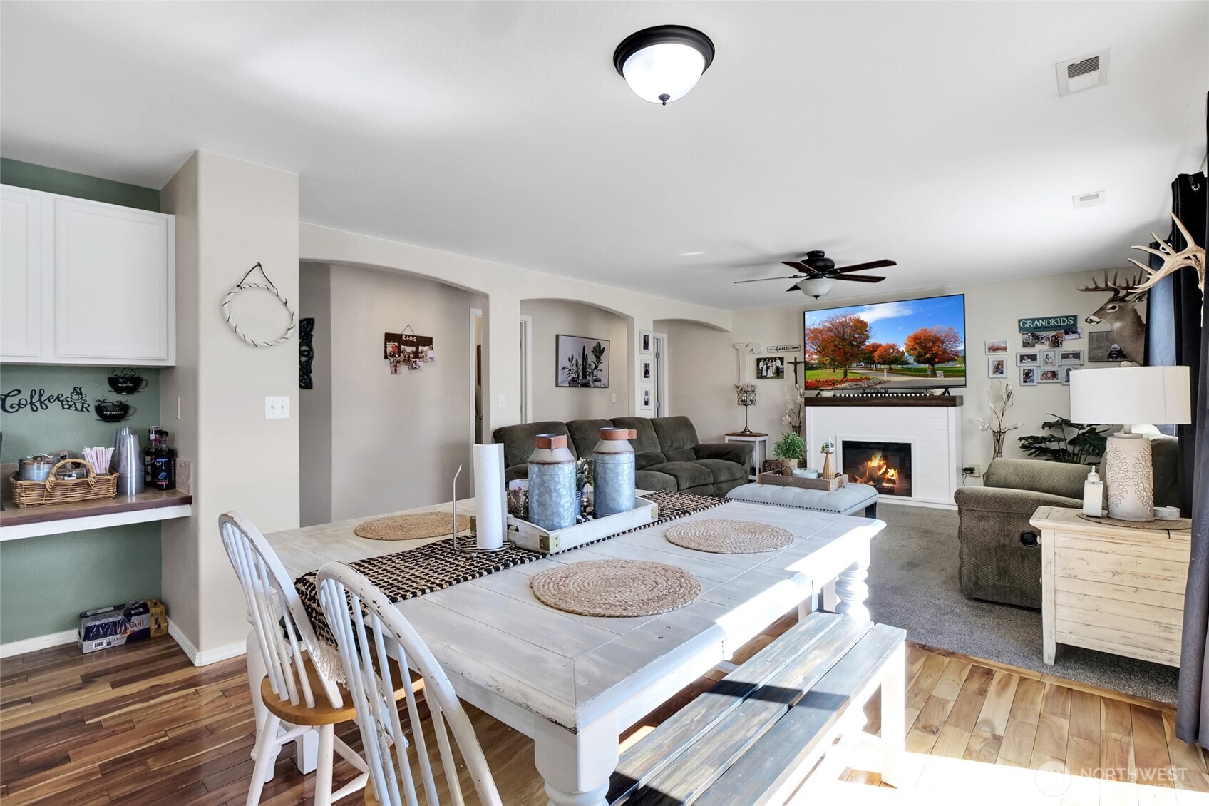 1407 E Crossroads Drive , Moses Lake, WA 98837