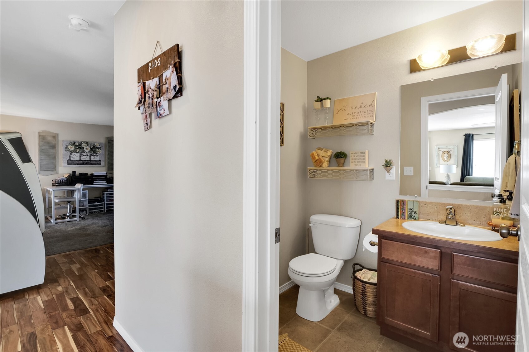 1407 E Crossroads Drive , Moses Lake, WA 98837