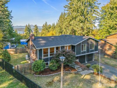 5432 Pineridge Court NE, Bremerton, WA 98311