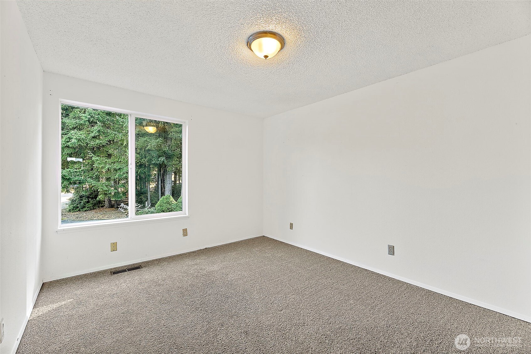 5432 Pineridge Court NE, Bremerton, WA 98311