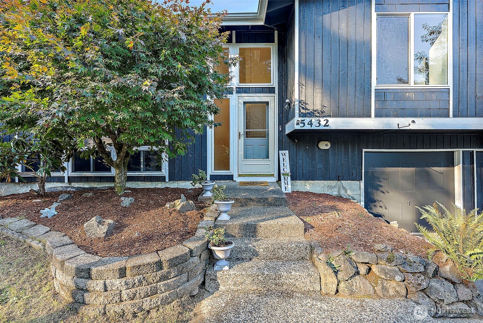 5432 Pineridge Court NE, Bremerton, WA 98311