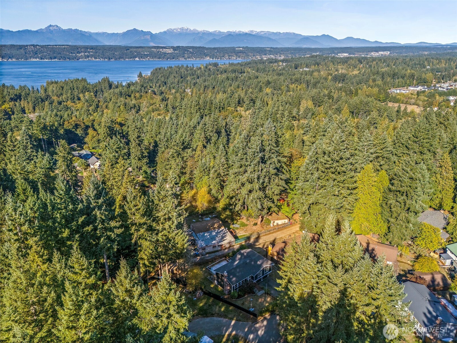 5432 Pineridge Court NE, Bremerton, WA 98311