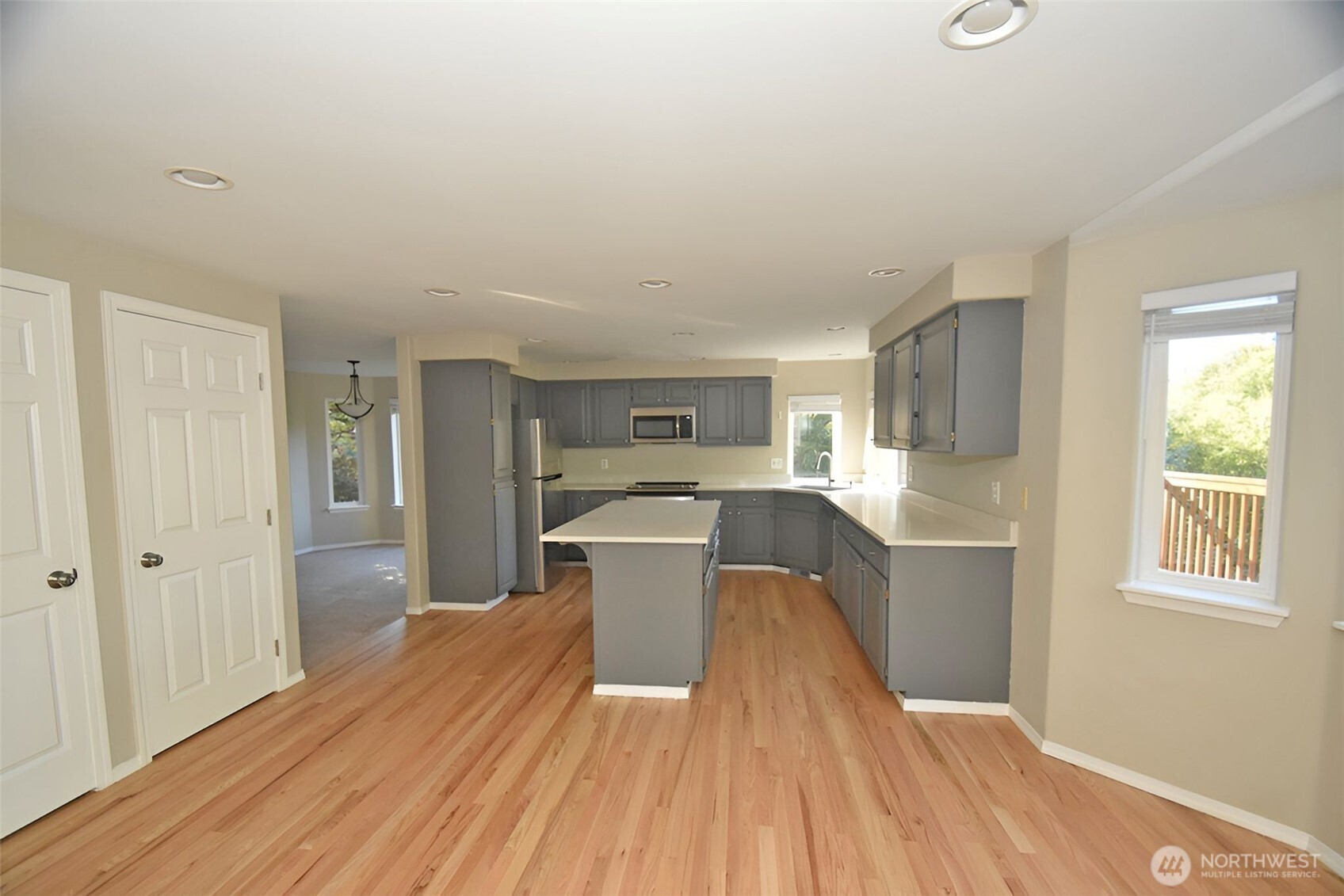 15915 66th Avenue NW, Stanwood, WA 98292