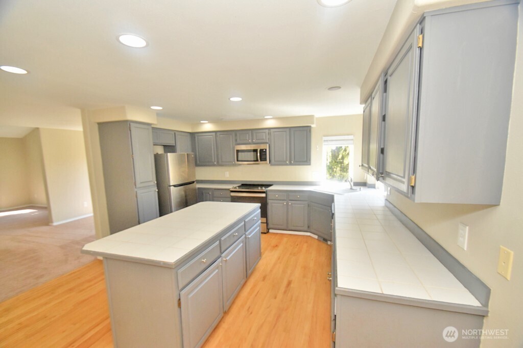 15915 66th Avenue NW, Stanwood, WA 98292