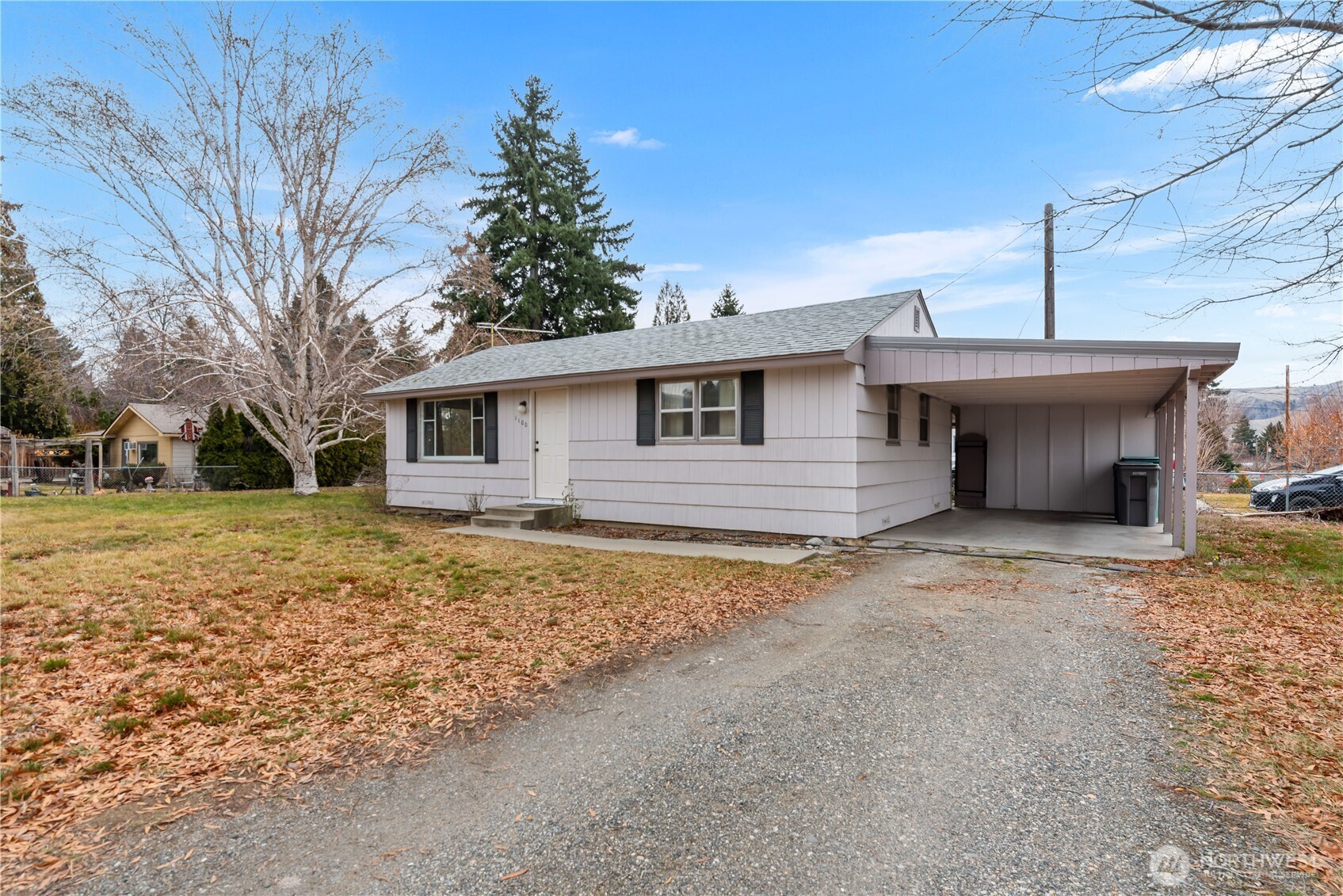 1100 3rd Street , East Wenatchee, WA 98802