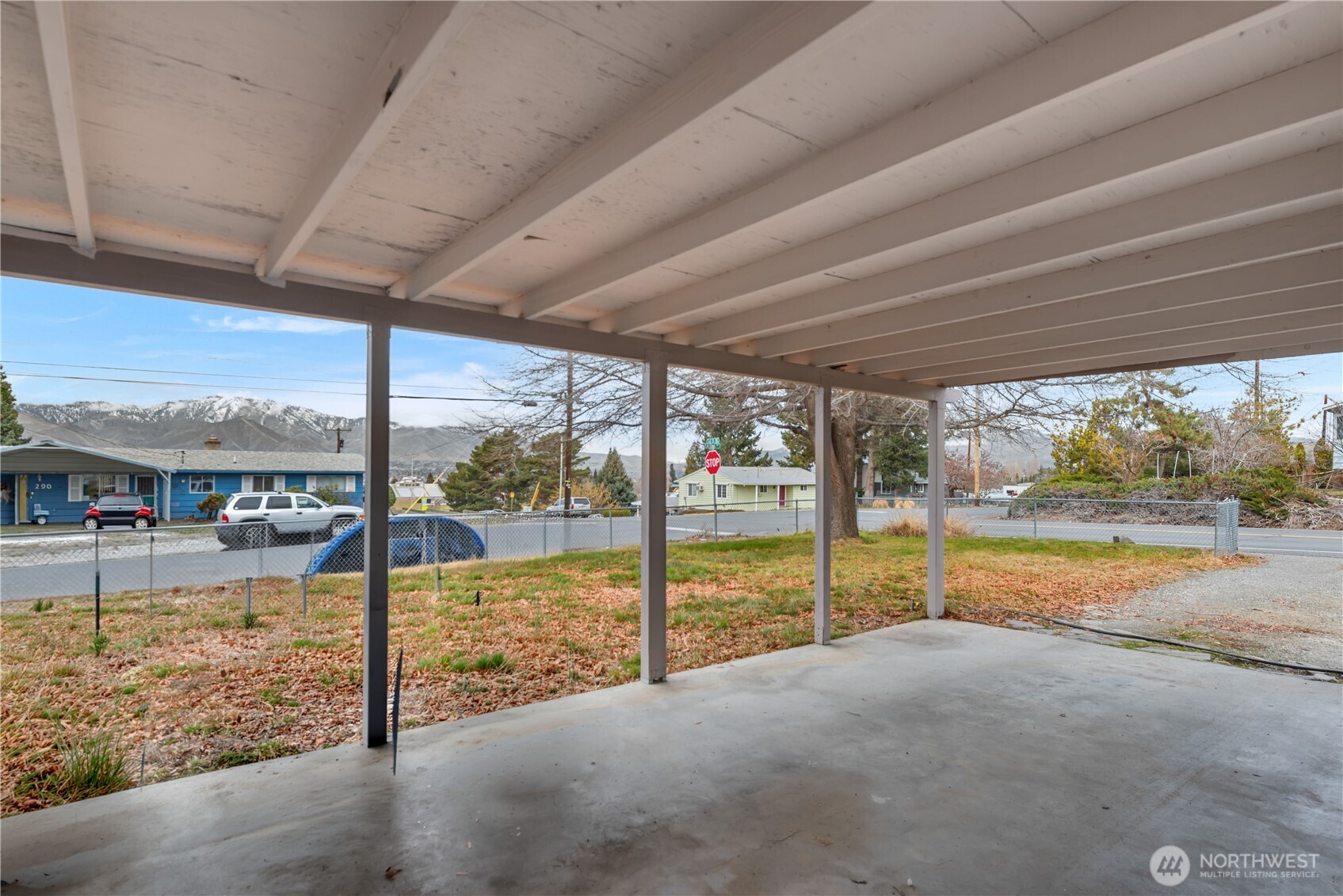 1100 3rd Street , East Wenatchee, WA 98802