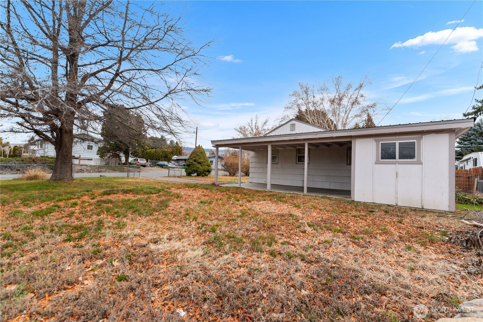 1100 3rd Street , East Wenatchee, WA 98802