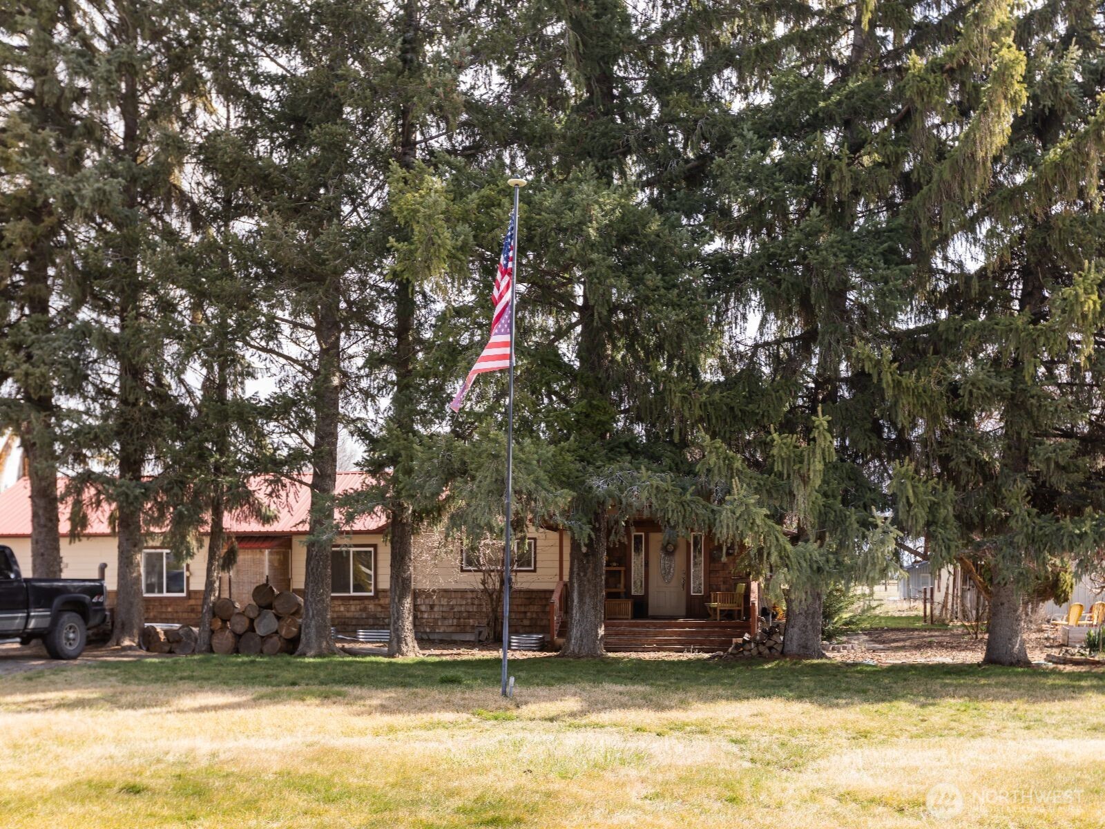 812 N Pfenning Road , Ellensburg, WA 98926-9594