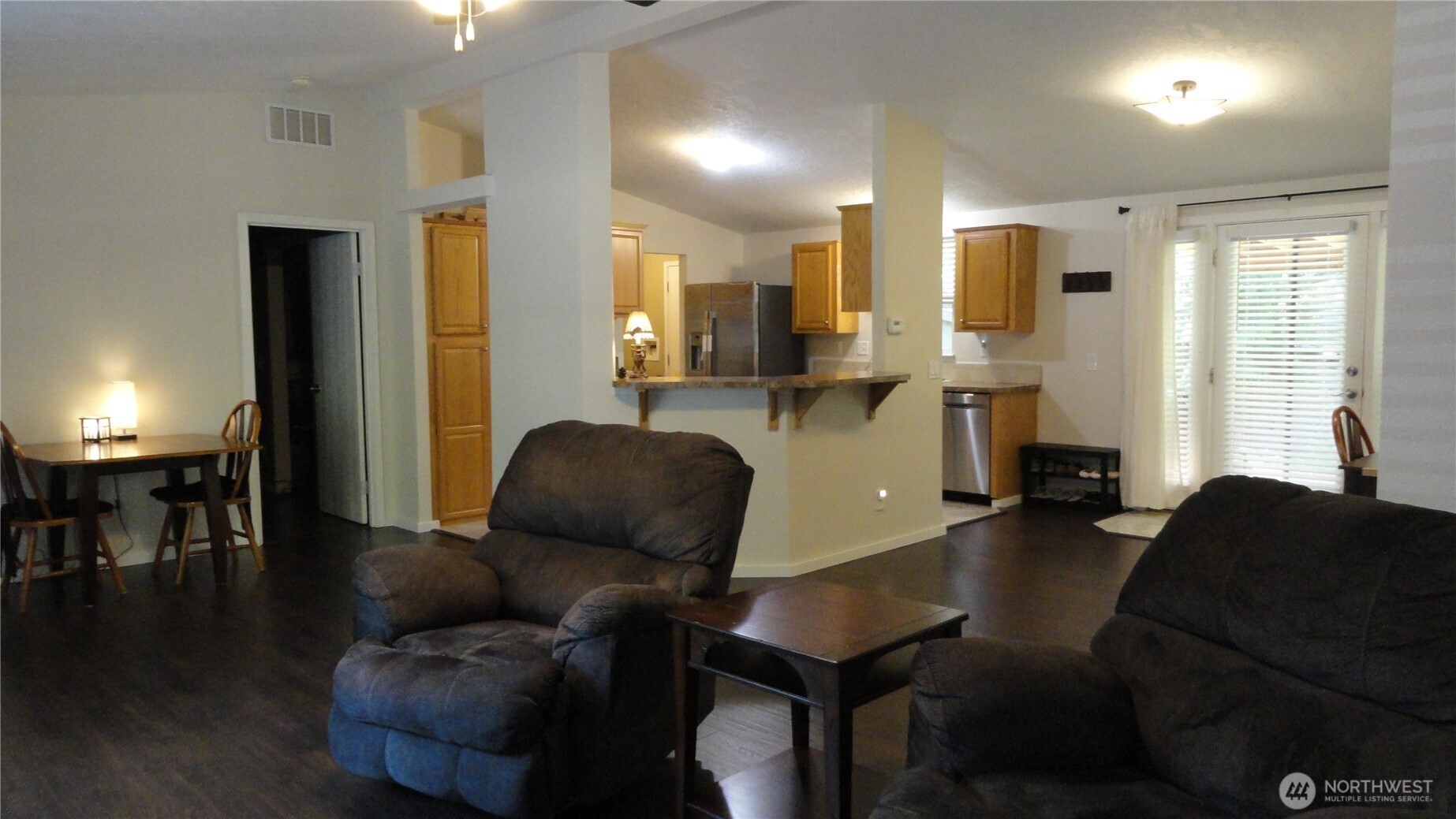 90 N Hamma Hamma Drive E, Hoodsport, WA 98548