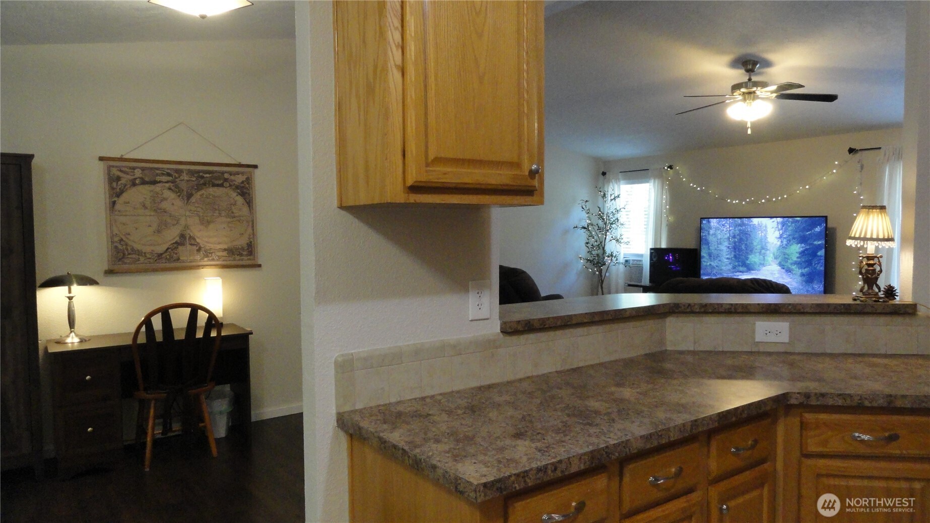 90 N Hamma Hamma Drive E, Hoodsport, WA 98548