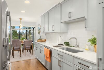 507 Howe Street #A, Seattle, WA 98109 - Photo 8