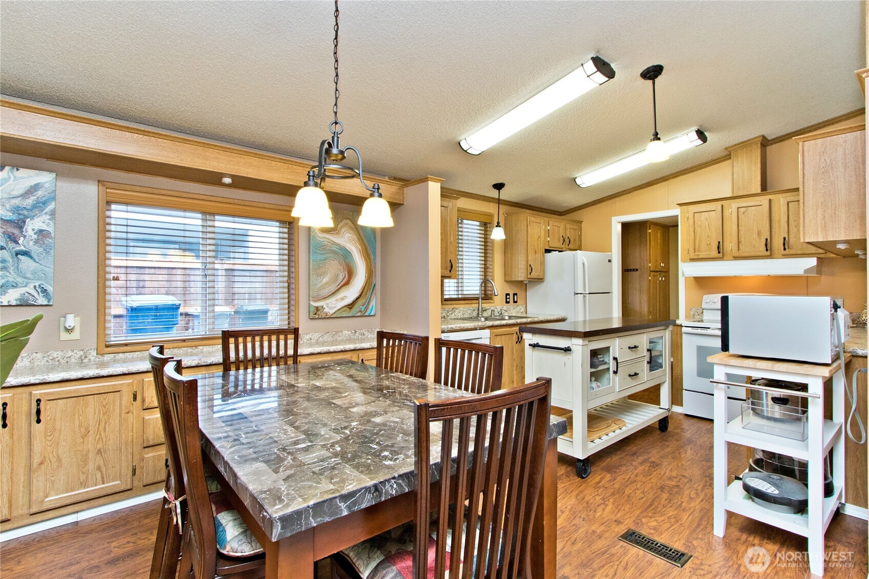 27484 149th Place SE #81, Kent, WA 98042