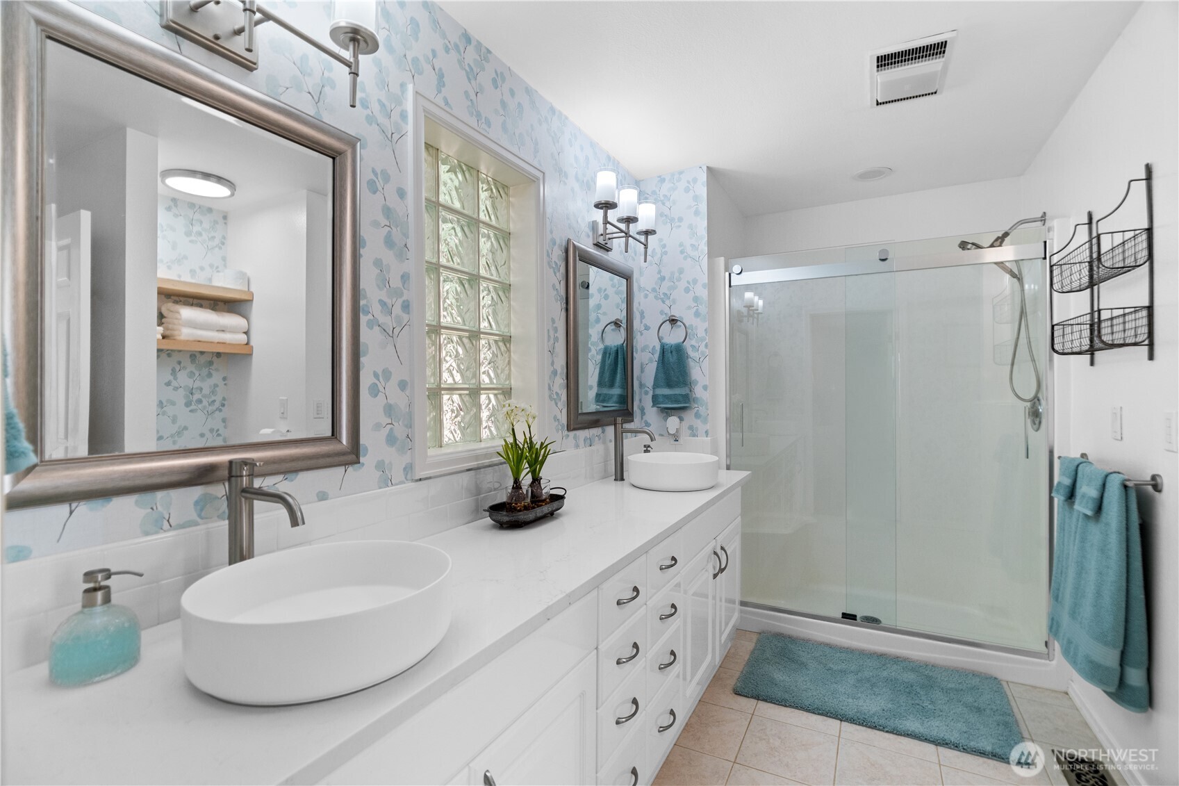 100 NE Alta Vista Drive , Belfair, WA 98528-9691