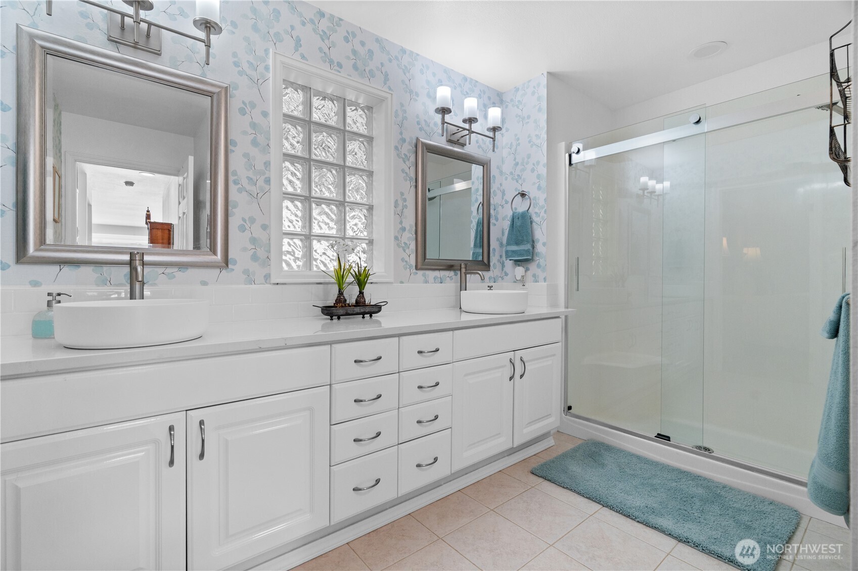 100 NE Alta Vista Drive , Belfair, WA 98528-9691