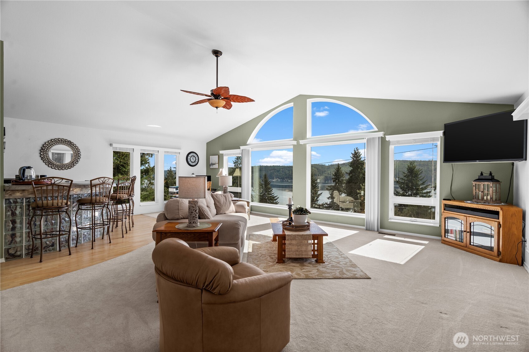 100 NE Alta Vista Drive , Belfair, WA 98528-9691