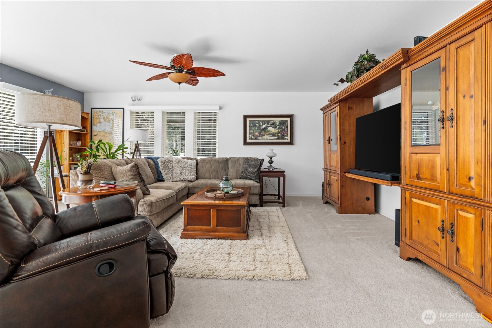 100 NE Alta Vista Drive , Belfair, WA 98528-9691