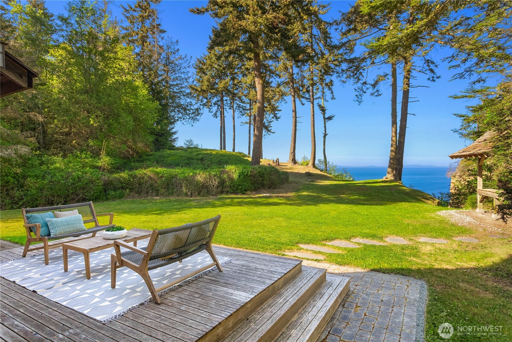 1744 Gasman Road , Port Angeles, WA 98362-9128