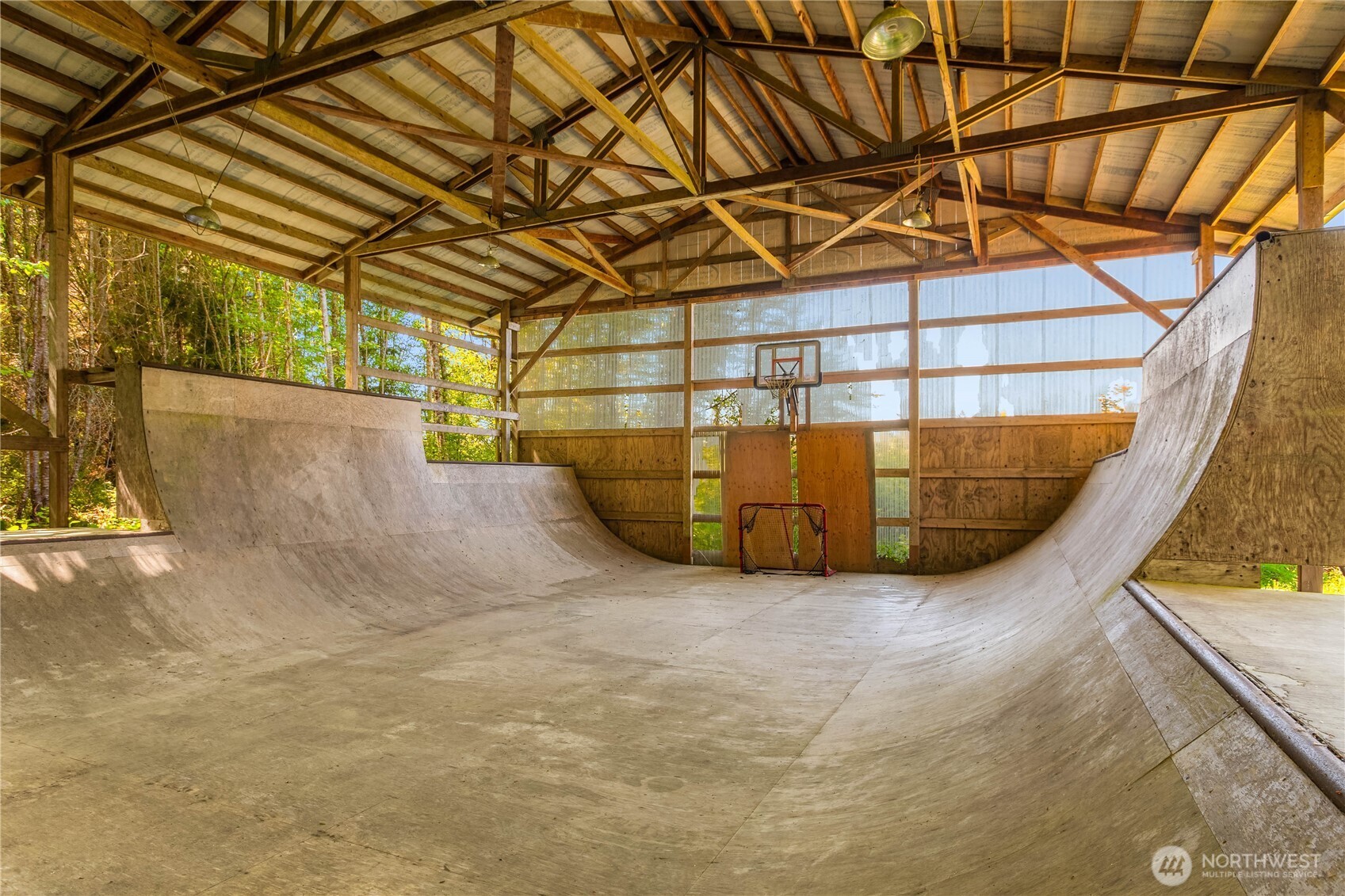 1744 Gasman Road , Port Angeles, WA 98362-9128