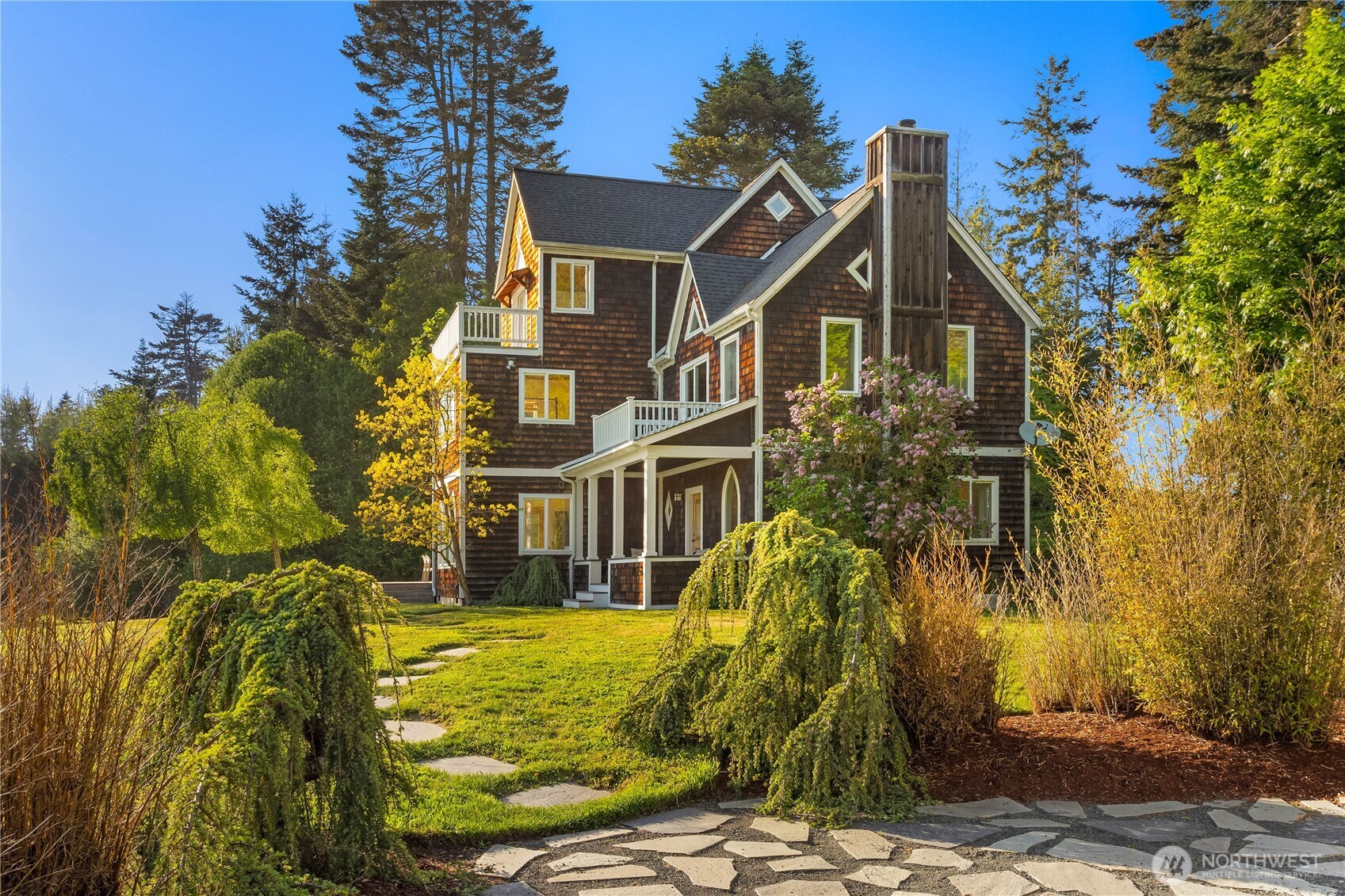 1744 Gasman Road , Port Angeles, WA 98362-9128