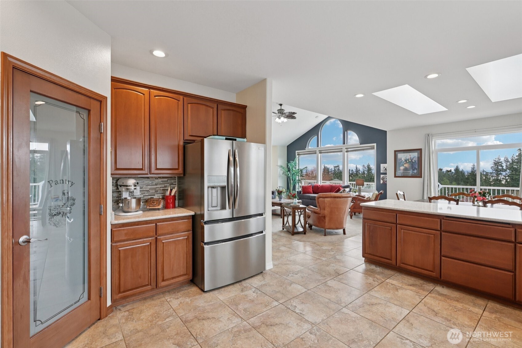 14 Zermatt Court , Camano Island, WA 98282