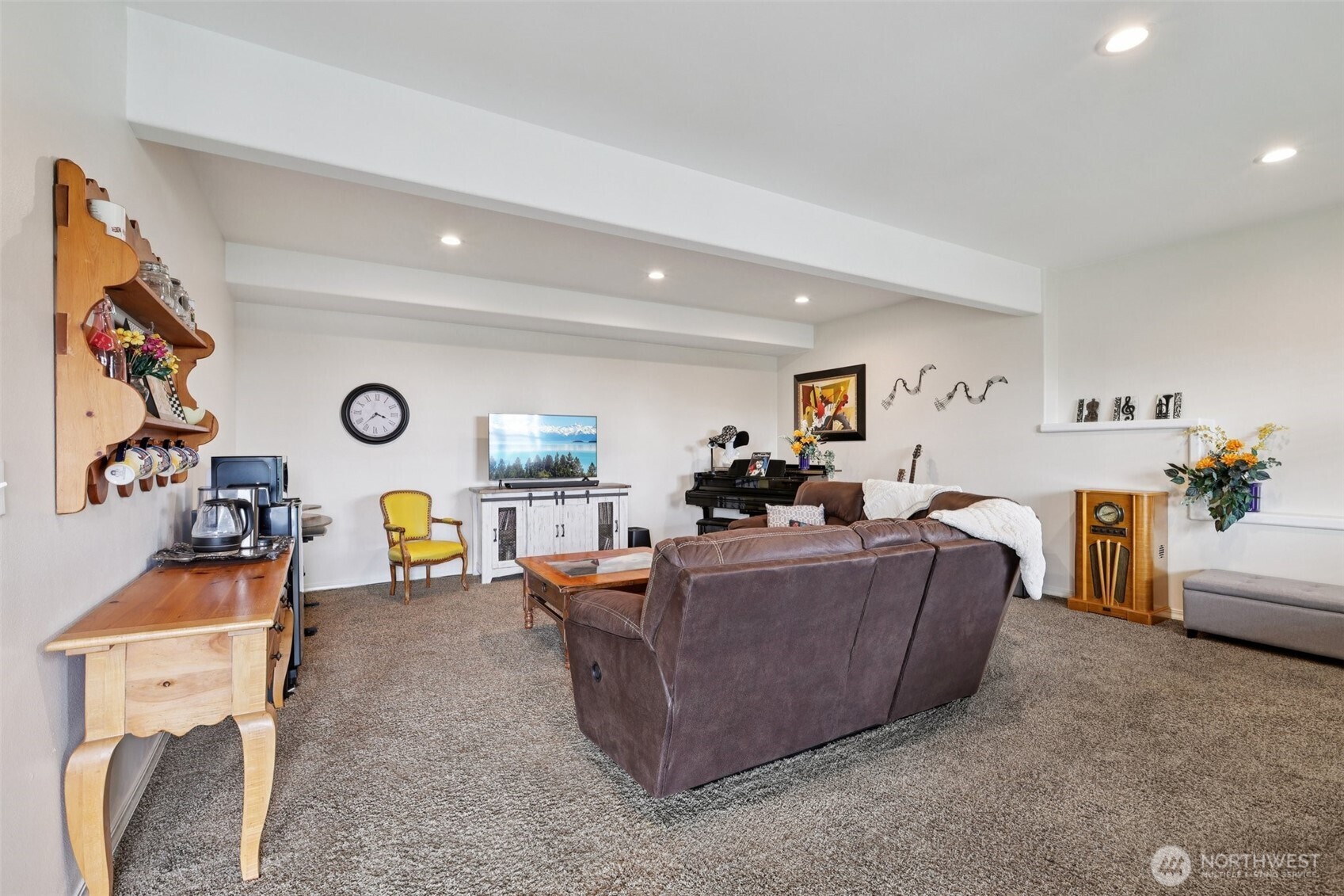 14 Zermatt Court , Camano Island, WA 98282