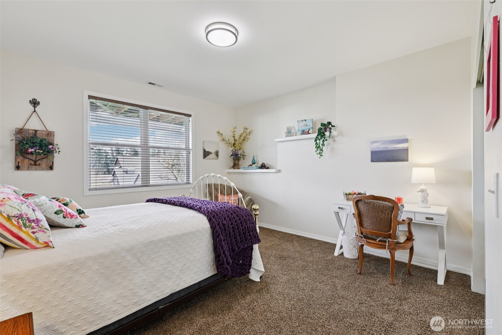 14 Zermatt Court , Camano Island, WA 98282