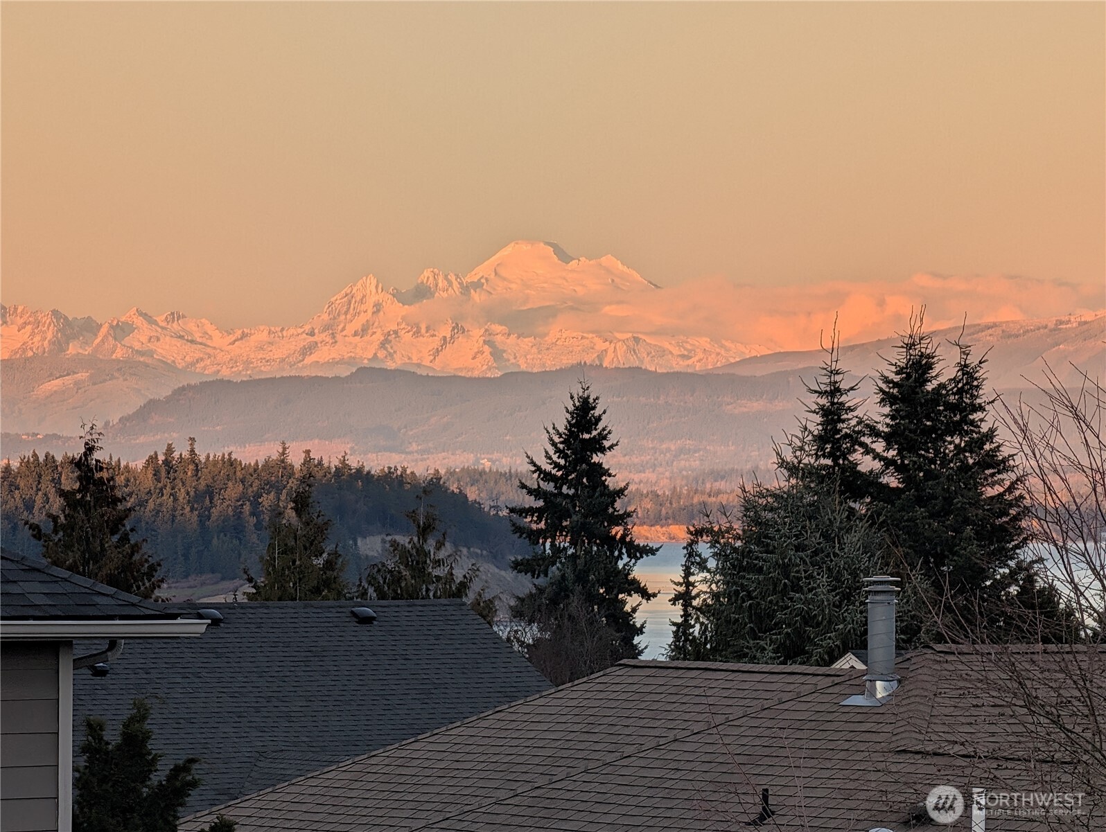 14 Zermatt Court , Camano Island, WA 98282