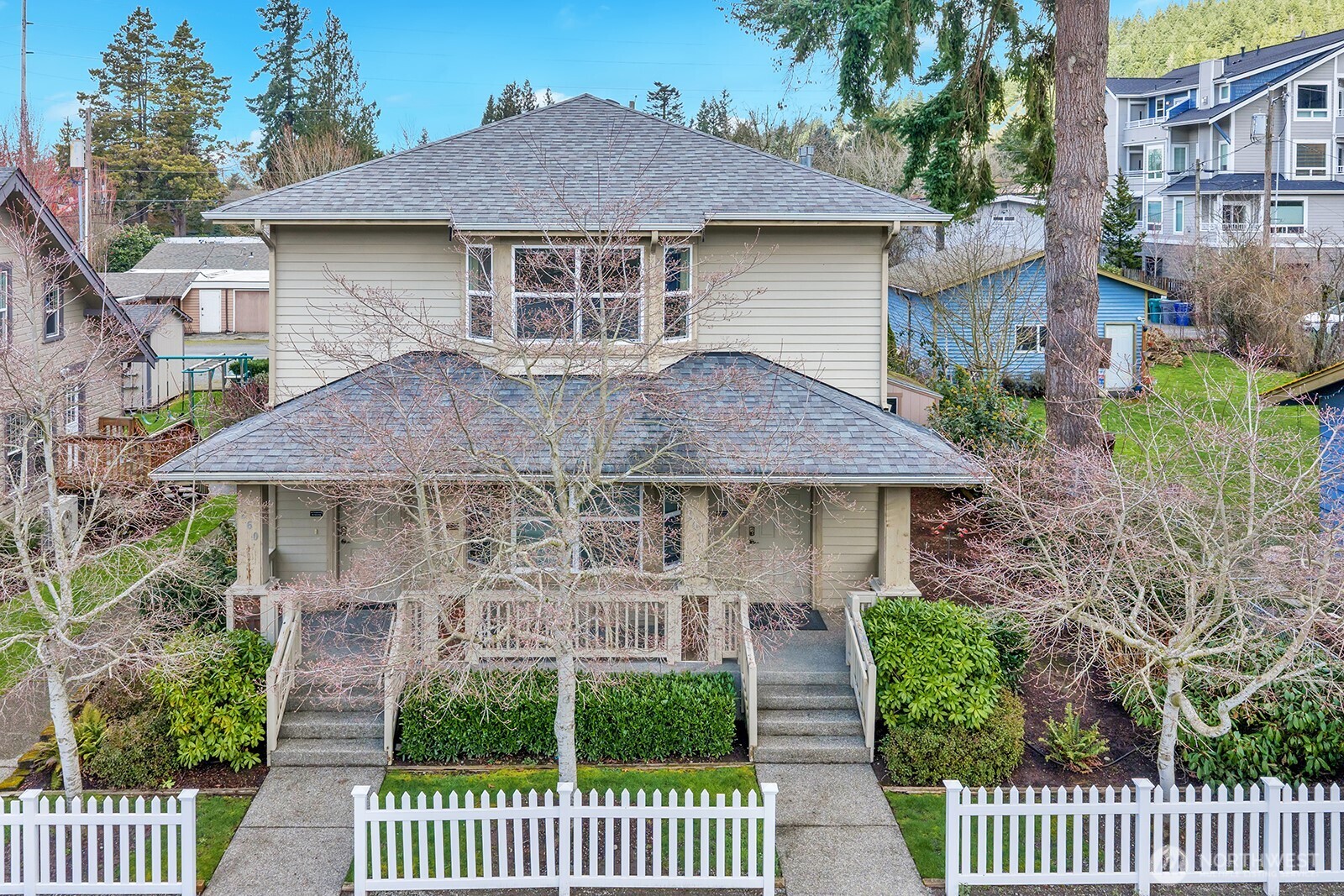 260 SE Andrews Street , Issaquah, WA 98027