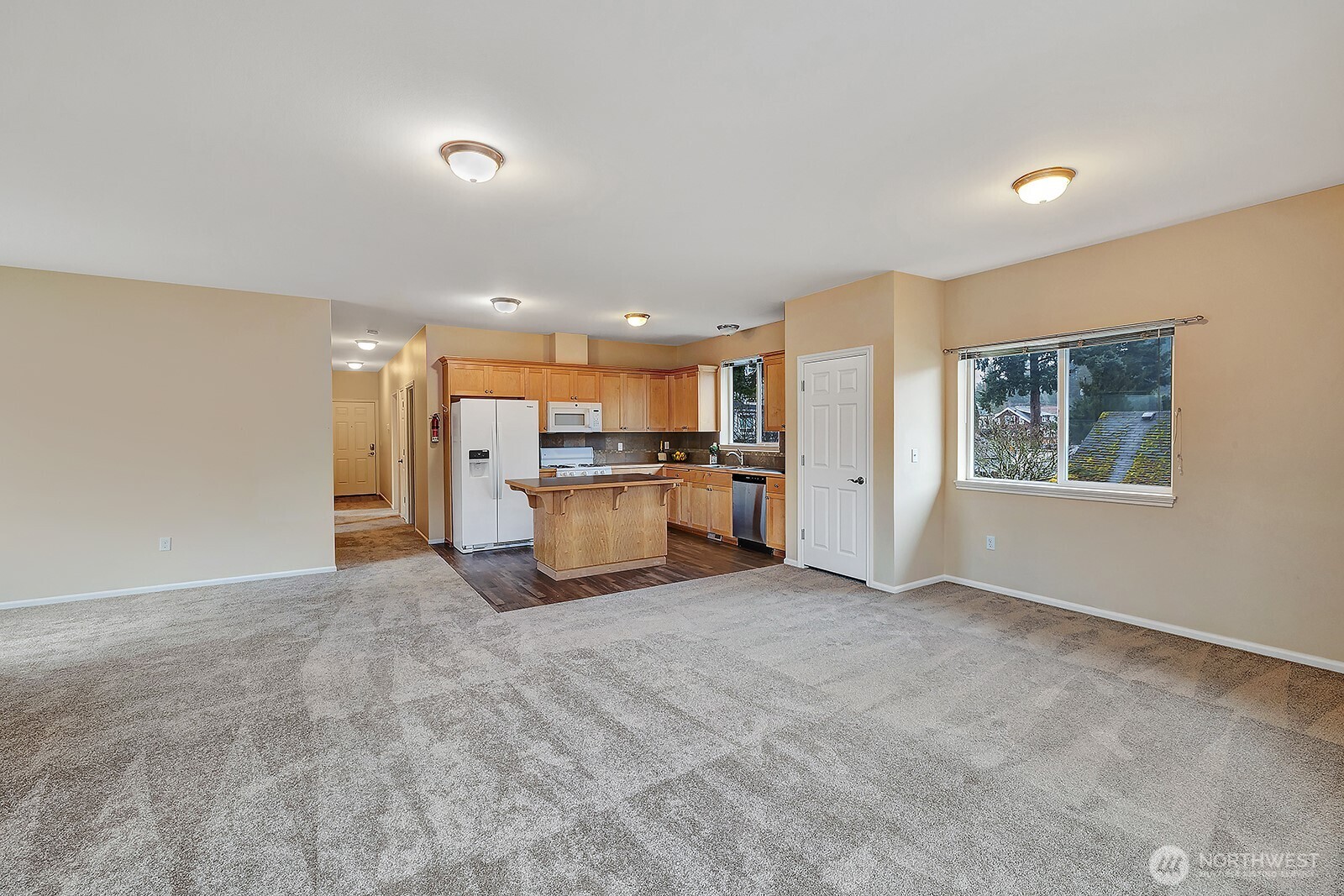 260 SE Andrews Street , Issaquah, WA 98027