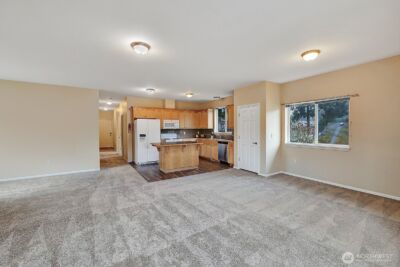 260 SE Andrews Street , Issaquah, WA 98027 - Photo 7