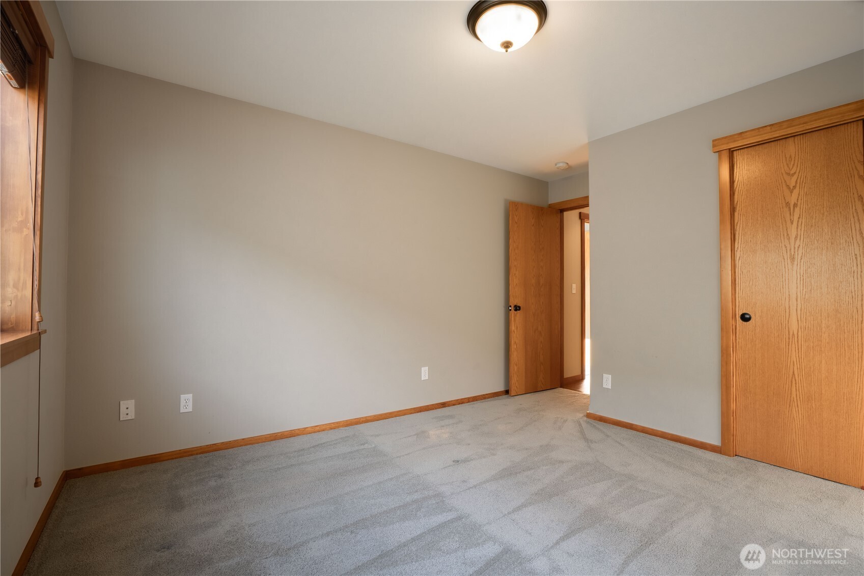 1656 Liberty Street #101, Lynden, WA 98264