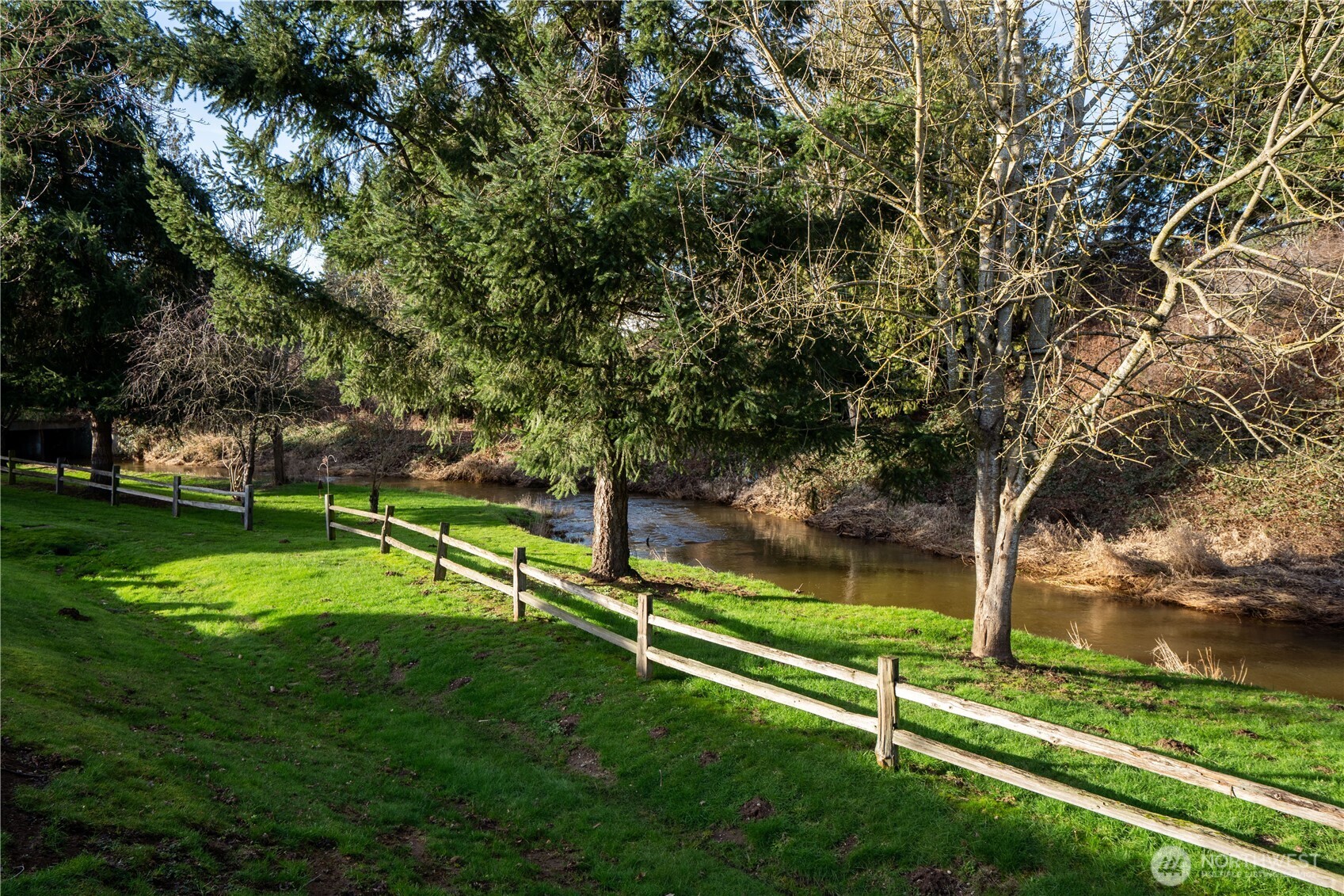 1656 Liberty Street #101, Lynden, WA 98264