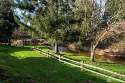 1656 Liberty Street #101, Lynden, WA 98264