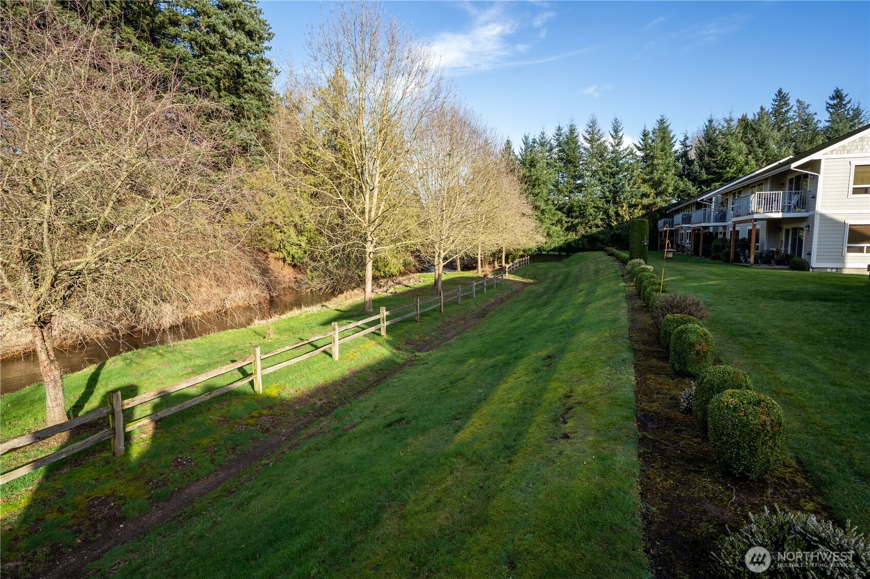 1656 Liberty Street #101, Lynden, WA 98264