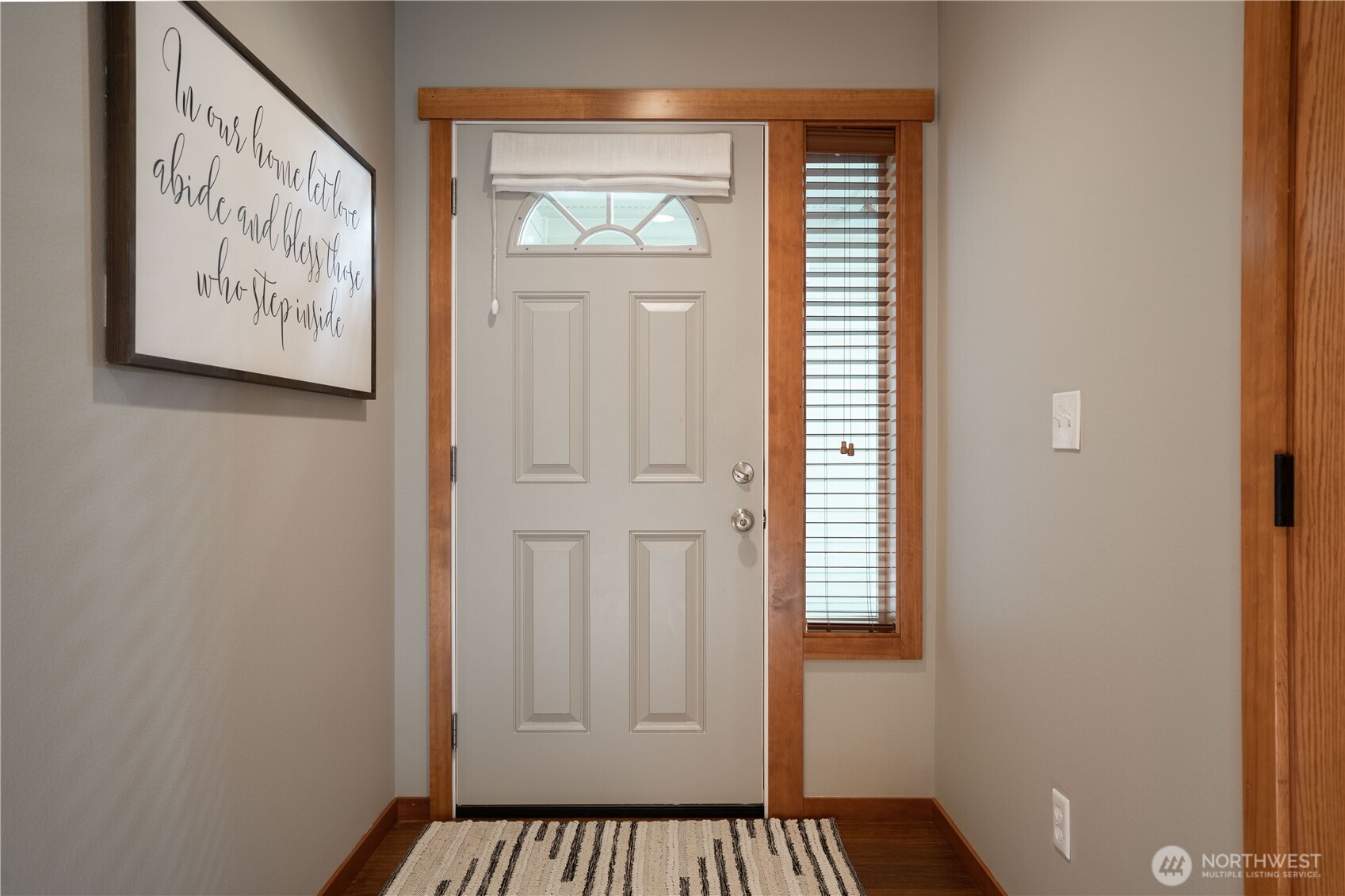 1656 Liberty Street #101, Lynden, WA 98264