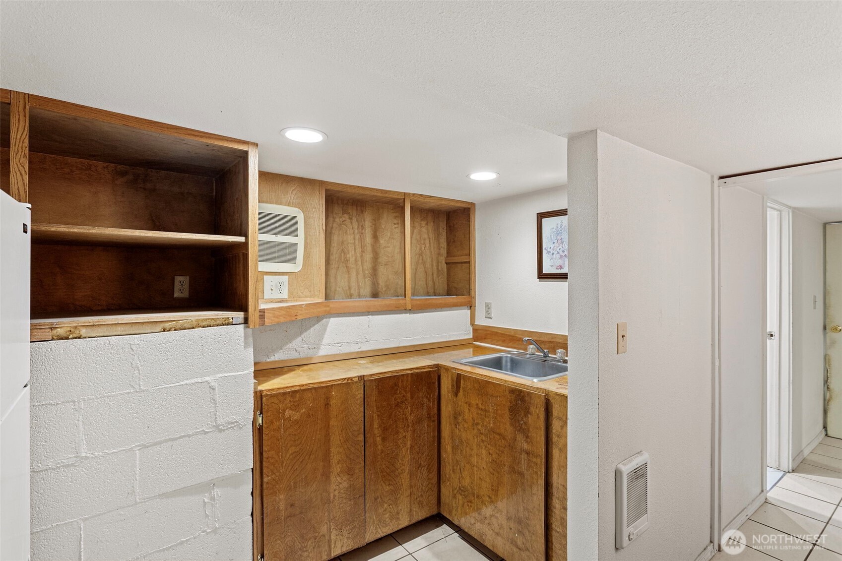 624 E Division Lane , Tacoma, WA 98404