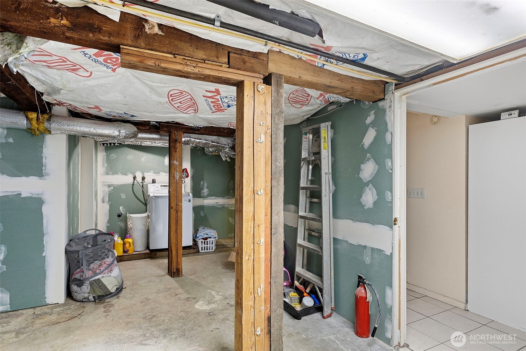 624 E Division Lane , Tacoma, WA 98404