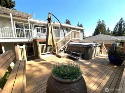 10231 NE 24th Street , Bellevue, WA 98004 - Photo 17
