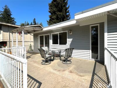 10231 NE 24th Street , Bellevue, WA 98004 - Photo 18