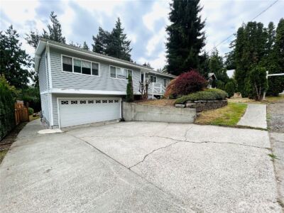 10231 NE 24th Street , Bellevue, WA 98004 - Photo 2