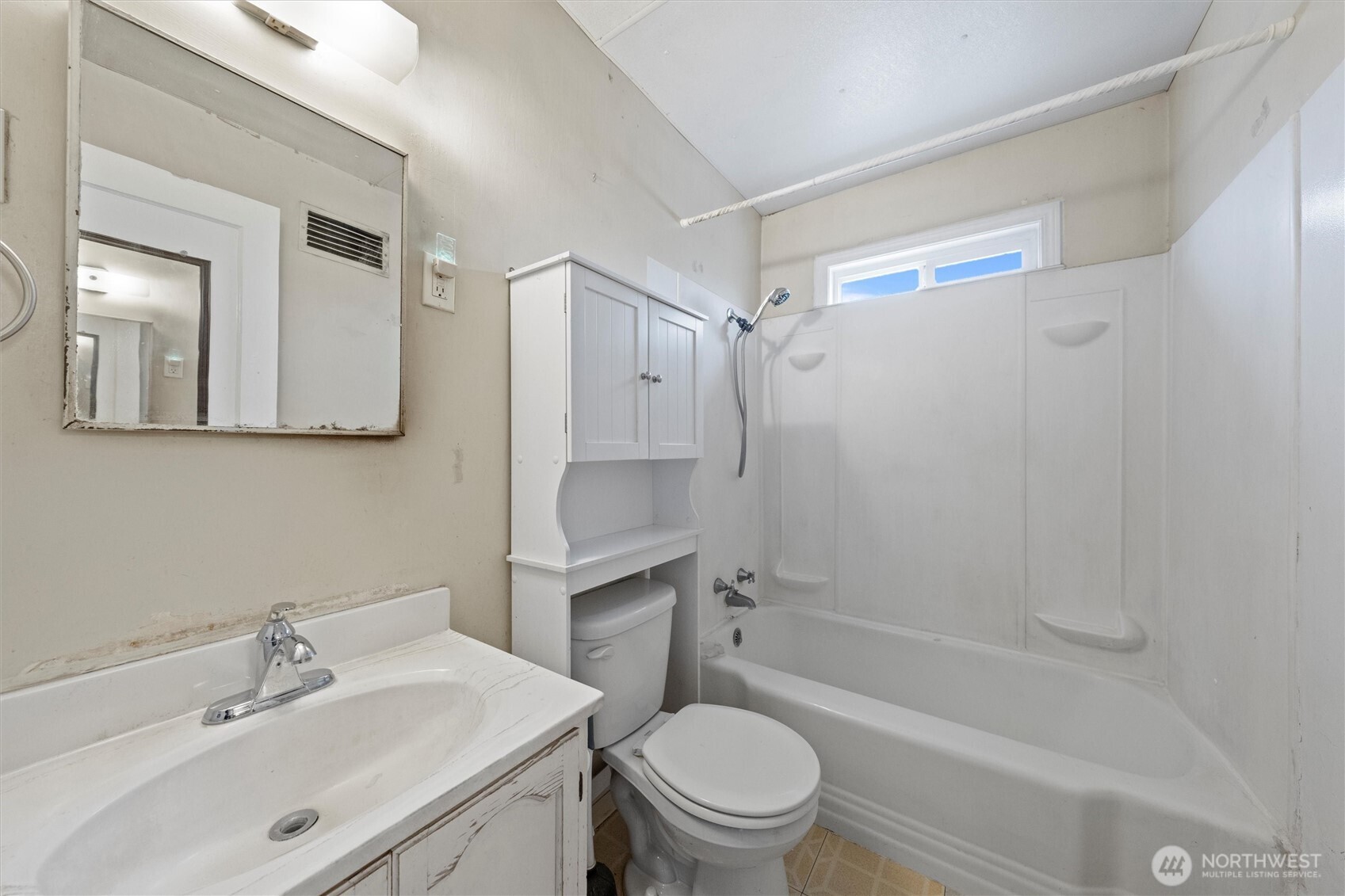 123 F Street NE, Ephrata, WA 98823