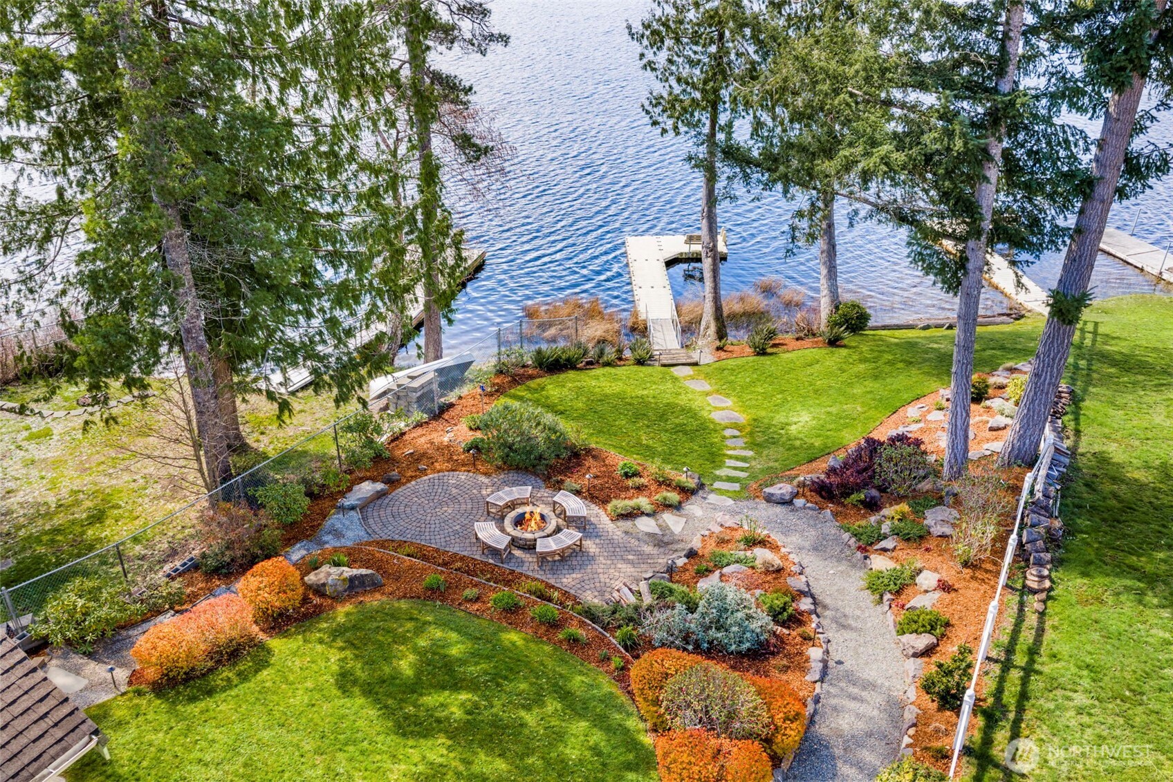 4455 Lakeview Court NW, Bremerton, WA 98312